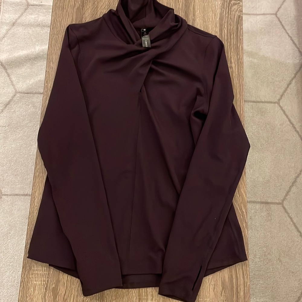 Yogalicious Lux Athletic Top in Deep Purple w/ Collar & High Neck w/ Thumb Holes
